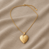 Eternal Love Medaljonkikaulakoru