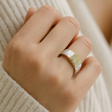 Emilia Vintage Kulta–Hopea